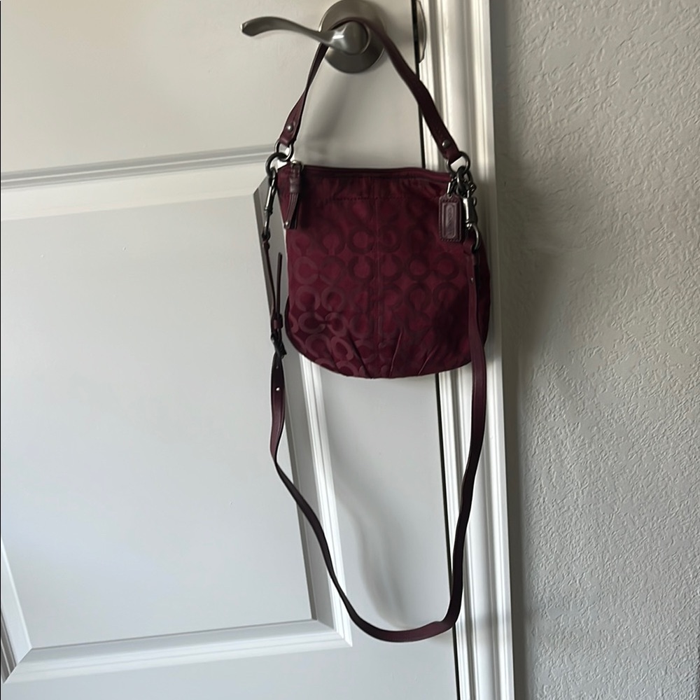 Elegant Coach Burgundy Shoulder Bag
